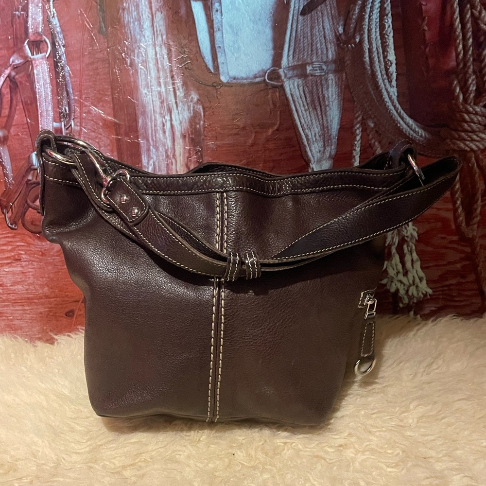 Roots XL brown leather bag